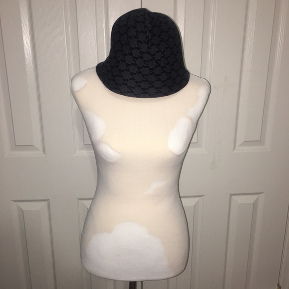 TWO FOR ONE DEAL (Two hats for $25) - Picture 1 of 9